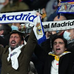 Why are Barcelona fans called 'Culés' and Real Madrid fans 'Vikings'?