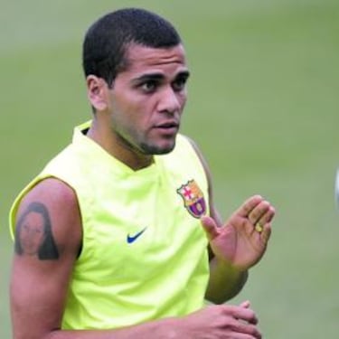 Dani Alves: un cuerpo lleno de tatuajes que sirvió para condenarle