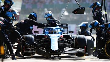 Fernando Alonso (Alpine A521). Silverstone, Gran Breta&ntilde;a. F1 2021.