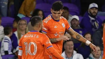 Tiene 23 años, mide casi 1.90 y su olfato goleador ha comenzado a llamar la atención. Podría jugar para el Tricolor o la selección estadounidense.