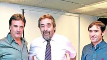 <b>EN 'EL LARGUERO'. </b>De la Morena, con el alcalde de Zaragoza, Belloch, y Marcelino.