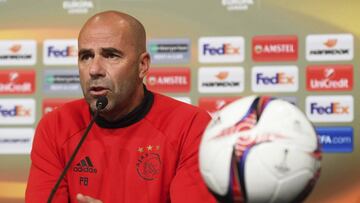 Rueda de prensa de Peter Bosz antes de la final de la Europa League que disputarán el Ajax y el Manchester United.