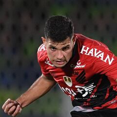 Bruno Guimaraes: "Juninho me dijo que con él sería el mejor mediocentro del mundo"