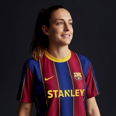 Luis Suárez, Rakitic, Dembélé and Vidal missing from Barcelona's new shirt photoshoot