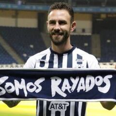 Miguel Layún anuncia que llevará la cuenta de Rayados en Instagram