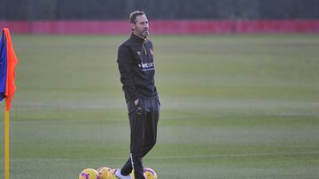 Vicente Moreno: "Jugué en el Xerez y me hubiese gustado jugar en Primera en el Carranza"