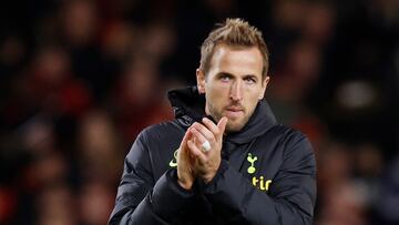 Soccer Football - Carabao Cup Third Round - Nottingham Forest v Tottenham Hotspur - The City Ground, Nottingham, Britain - November 9, 2022  Tottenham Hotspur's Harry Kane looks dejected after the match Action Images via Reuters/Andrew Couldridge EDITORIAL USE ONLY. No use with unauthorized audio, video, data, fixture lists, club/league logos or 'live' services. Online in-match use limited to 75 images, no video emulation. No use in betting, games or single club /league/player publications.  Please contact your account representative for further details.