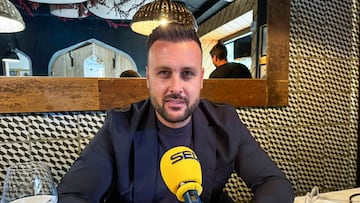 Juan Cala en la tertulia de Radio Cádiz en el Arsenio Manila.