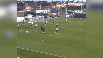 No han visto un gol así jamás: la virguería es digna de los Globetrotters