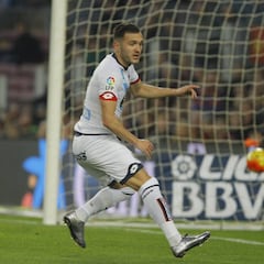 El Camp Nou es el territorio predilecto de Lucas Pérez