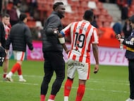 05/01/26 PARTIDO SEGUNDA DIVISION
SPORTING DE GIJON - MALAGA
CAICEDO CONSUELA A OTERO AL FINAL DEL PASADO PARTIDO