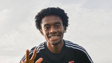 Juan Cuadrado firma su renovación con la Juventus