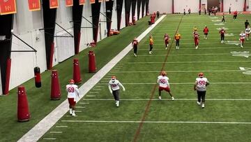 Travis Kelce sparks Internet frenzy after laying hide-and-seek during Chiefs practice