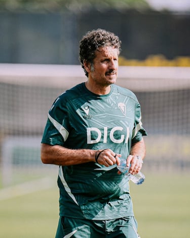 Imanol Idiakez: “No se le puede decir que no al Cádiz”