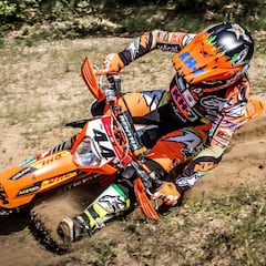 Laia Sanz: colosal victoria en la segunda carrera en Hungría