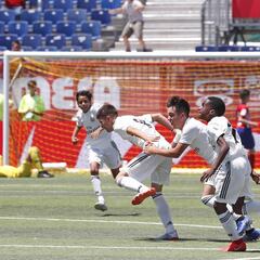 El Madrid elimina al Atlético y el Barça suda para estar en cuartos