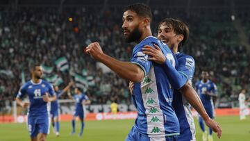 Fekir, junto a Rodri en Budapest. 