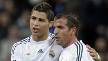 Van der Vaart:"Una victoria ante el Barça es casi tan valiosa como ganar la Liga"