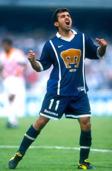 El delantero es el máximo goleador de Pumas en el Clásico Capitalino con 8 tantos que marcó entre 1993 y el 2000.