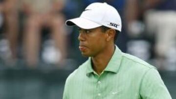 Tiger Woods ya es segundo en el Open USA, a un solo golpe del líder.