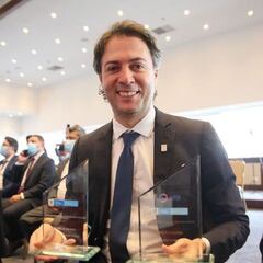 Daniel Quintero responde por firmas para su revocatoria