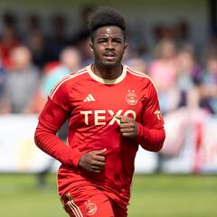 El Leganés aprieta por Duk, pero el Aberdeen no cede en la venta