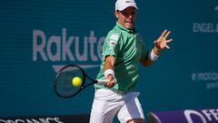 Roberto Bautista ejecuta un drive ante Medvedev en el torneo de Mallorca.