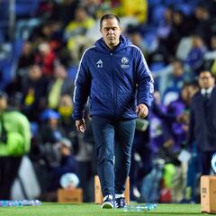 André Jardine lanza recado a su directiva: “Nos hace falta un movimiento”