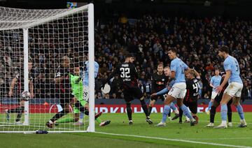 5-0. Earling Haaland marca el quinto gol, cuarto en su cuenta, en el minuto 53 de partido.