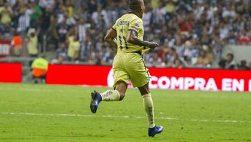 El mediocampista ecuatoriano entenó al parejo de sus compañeros este martes, y se declara listo para volver a jugar.