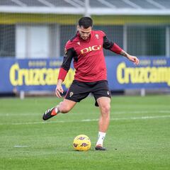 De la desilusión de Maxi Gómez a la oportunidad de Samassékou