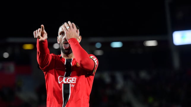 Mbappé y Muriqi, reyes en el cielo y en el infierno