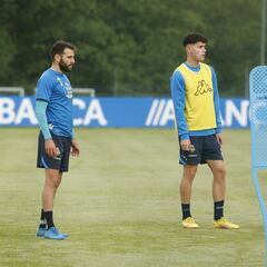 Dilema Cano: arriesgar con Antoñito, Trilli o improvisar lateral