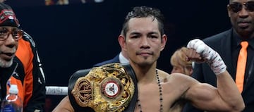 Nonito Donaire posa como nuevo campeón WBA del peso gallo.