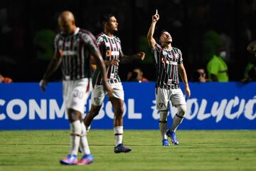 Fluminense ganó con goles de Willian y Arias. La serie terminó 4-1 en el global.