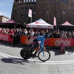 Los españoles en el Giro: Landa no carburó en el prólogo