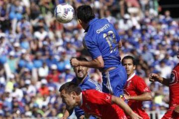 Universidad de Chile ante Unión La Calera en la última fecha del Apertura.