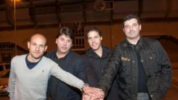 Jos¨¦ Aurelio Gay deja el Racing y le suple Alejandro Men¨¦ndez