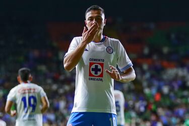 Él fue otro de los errores de Anselmi, ahora marca diferencia