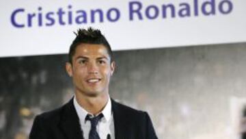 Cristiano: "Intentaré hacer otros 200 goles en estos años"