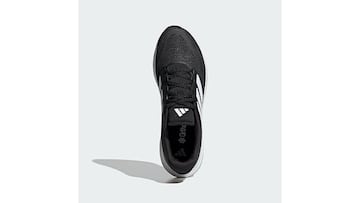 Zapatilla Adidas Runfalcon 5 para hombre y en color negro disponible en Amazon.