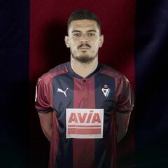 Sergio Álvarez ficha por el Eibar