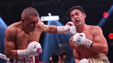LAS VEGAS, NEVADA - JULY 29: Isaac Cruz punches Giovanni Cabrera during the WBA World Lightweight Title Eliminator & WBC Silver & WBO Latino Title bout at T-Mobile Arena on July 29, 2023 in Las Vegas, Nevada. Al Bello/Getty Images/AFP (Photo by AL BELLO / GETTY IMAGES NORTH AMERICA / Getty Images via AFP)