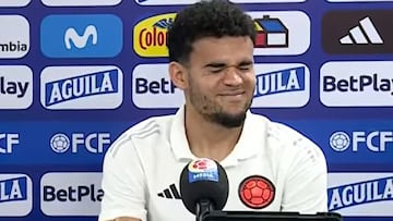 El gesto de Luis Díaz cuando le preguntan por el Barcelona