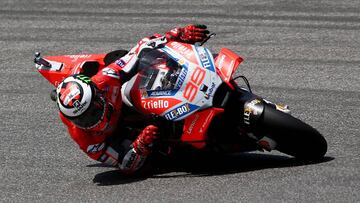 Motorcycling - MotoGP - Italian Grand Prix - Mugello Circuit, Scarperia, Italy - June 3, 2018 Ducati's Jorge Lorenzo during the race REUTERS/Alessandro Bianchi