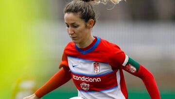 Lauri, jugadora del Granada.