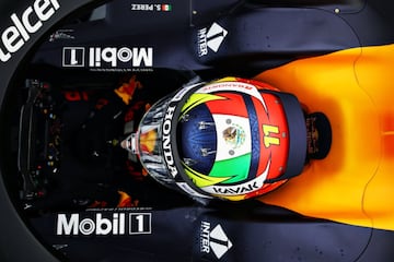 Sergio Pérez rodó con el RB15, monoplaza con el que la escudería compitió en el 2019, en el circuito de Silverstone.