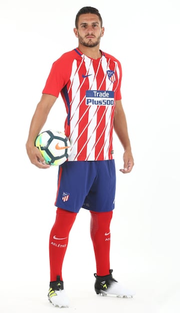 Atlético have unveiled a controversial new home shirt that features an eyecatching take on the club's traditional red and white stripes.