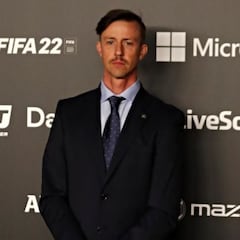 Guti: "Would I take the Barcelona job? Sure, why not?"