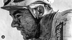 El ciclista belga Tom Paquot, con la cara llena de barro durante la disputa de la Par&iacute;s-Roubaix.